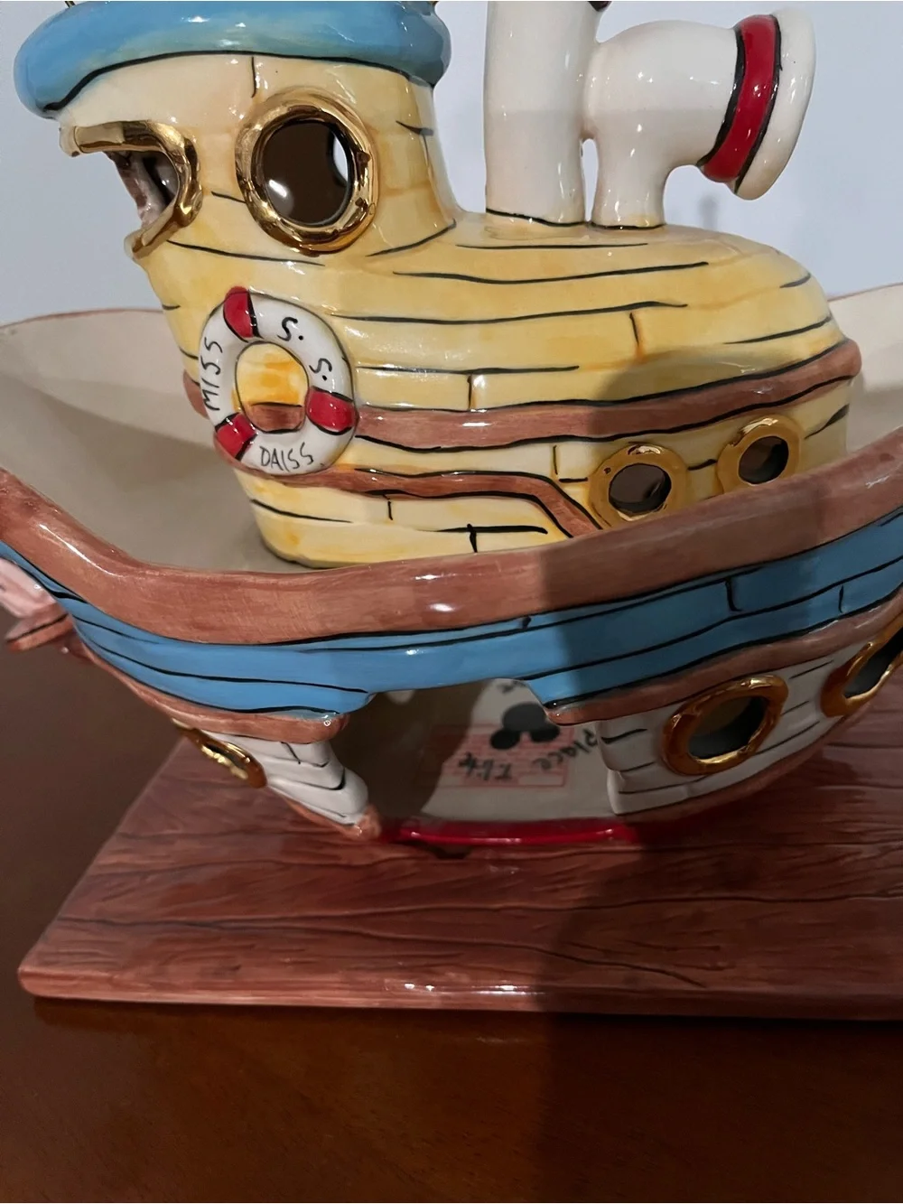 Donald Duck Ceramic Boat Tea Light Candle Holder